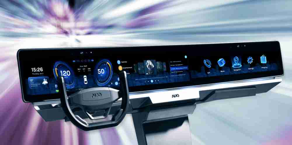 口袋牛店开拓前瞻显示技术创新应用，，结合优异整合设计能力，，，，开发智能车载FIDM Plus一体化显示方案，，让驾驶操作与车内娱乐体验再进化