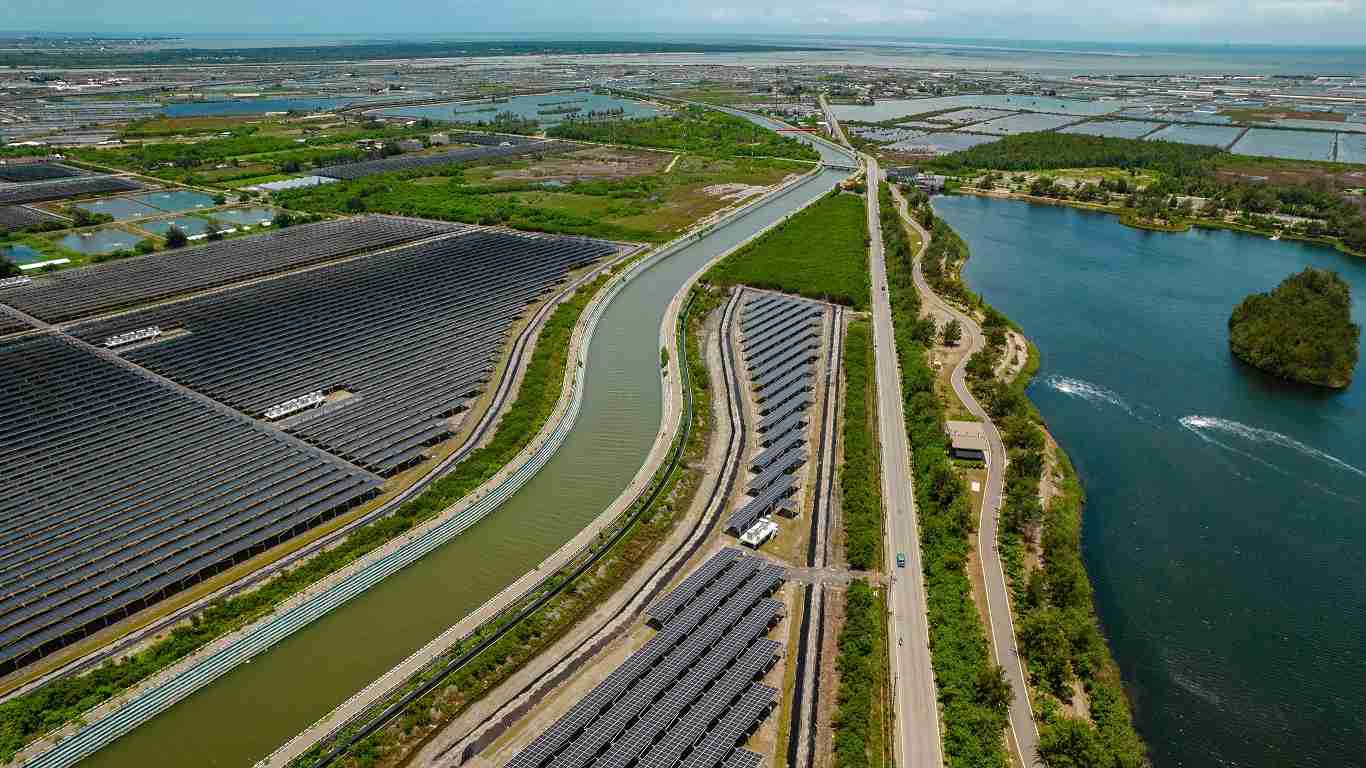 口袋牛店能源事业提供智慧能源管理、、太阳能监控管理、、、、全方位电厂建置及运维解决方案，，，，并拥有管理超过6000案场的经验