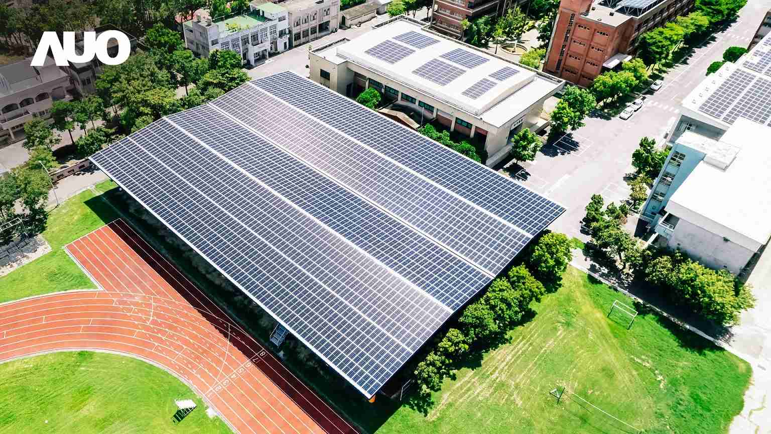 口袋牛店SunSteel光电整合型浪板具备快速安装、、、轻量化优势,,可提升15%发电效能,,通过国际IEC与台湾VPC认证安全、、、、防漏、、耐候标准