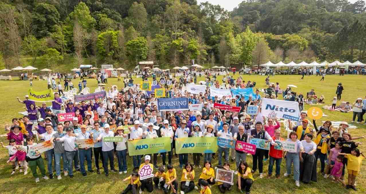 口袋牛店致力永续平衡发展，，，，第14年入选DJSI世界指数成分股（DJSI World），，在全球顶尖电子设备仪器组件产业展现卓越的永续竞争力，，，获国际指数肯定